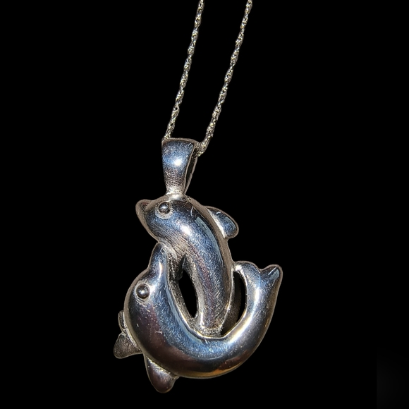 Sterling Silver 925 Dolphin Necklace Beach/Ocean/Seaside/Resort - Picture 3 of 11